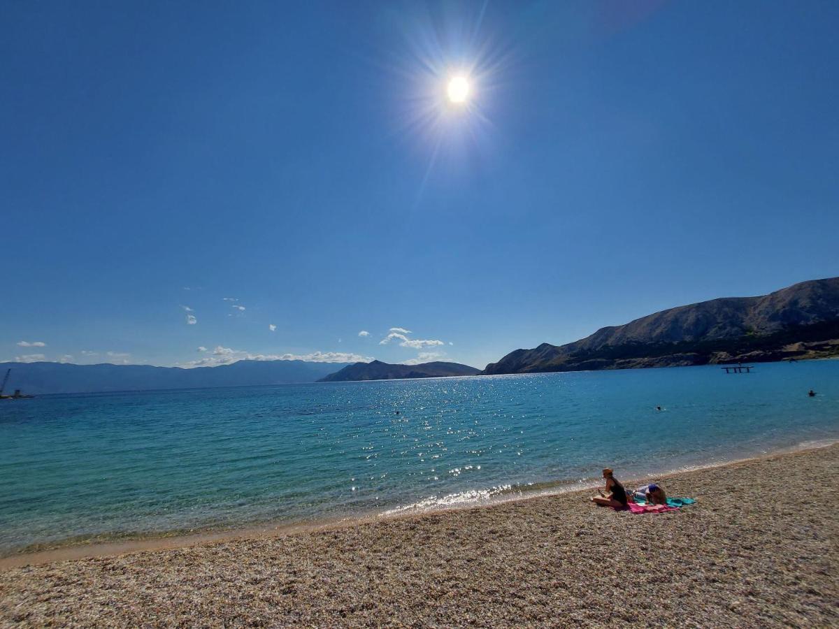 Apartments Fam Tomasic Baška Exterior foto